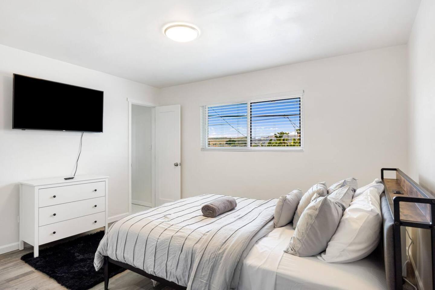 Holiday home Cozy House Minutes From Downtown